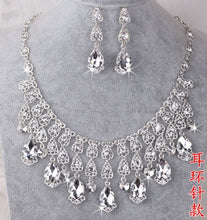 Load image into Gallery viewer, SHOSIXUAN Luxurious Crystal Bridal Jewelry Sets Silver Color Necklace Earrings Sets Wedding Jewelry African Jewelry Sets